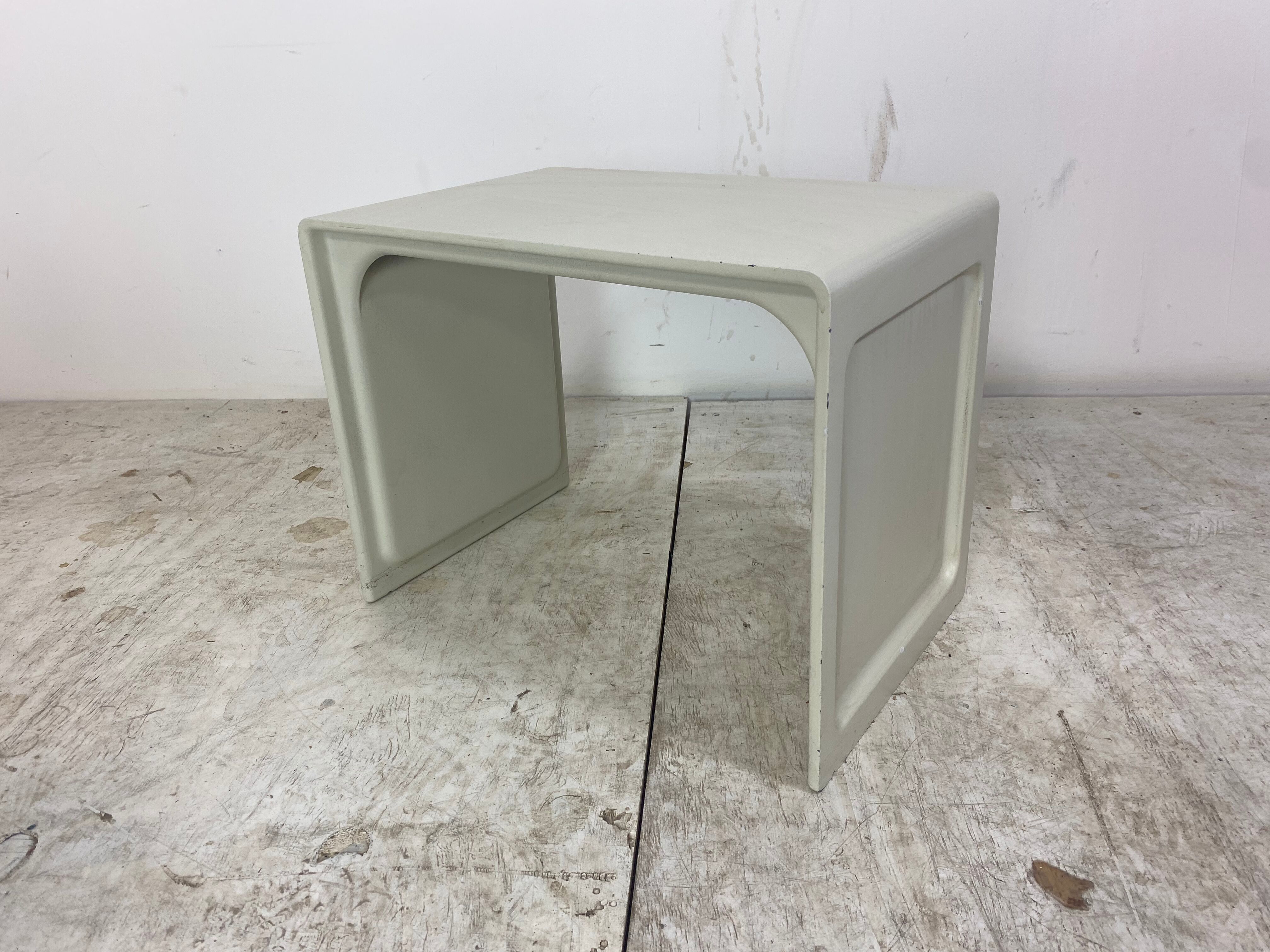 Modernist Space Age Side Table by Dieter Rams from Vitsoe, 1970s