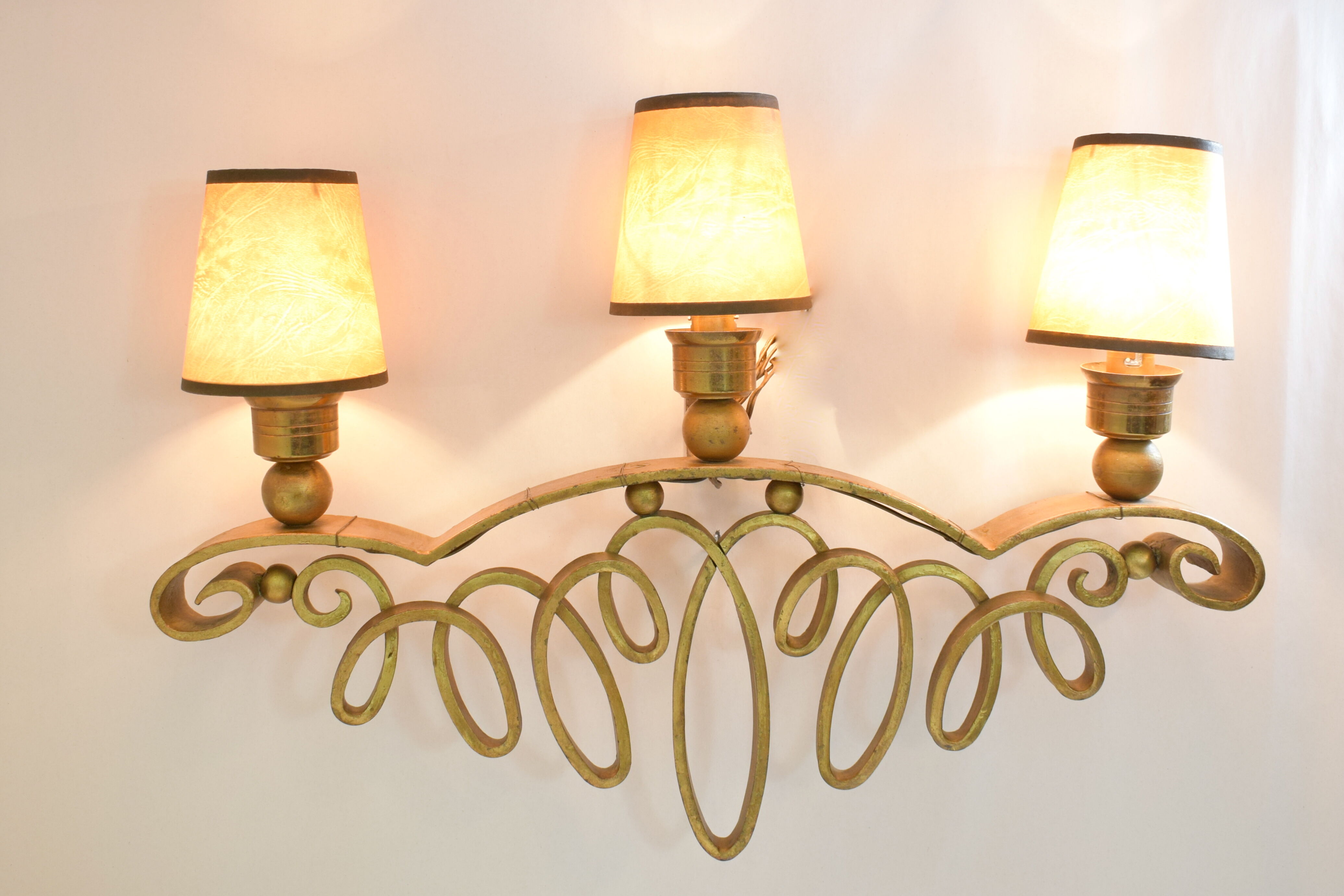 Pair of 1950 wall lights, Raymond Subes