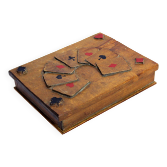 Vintage game card box