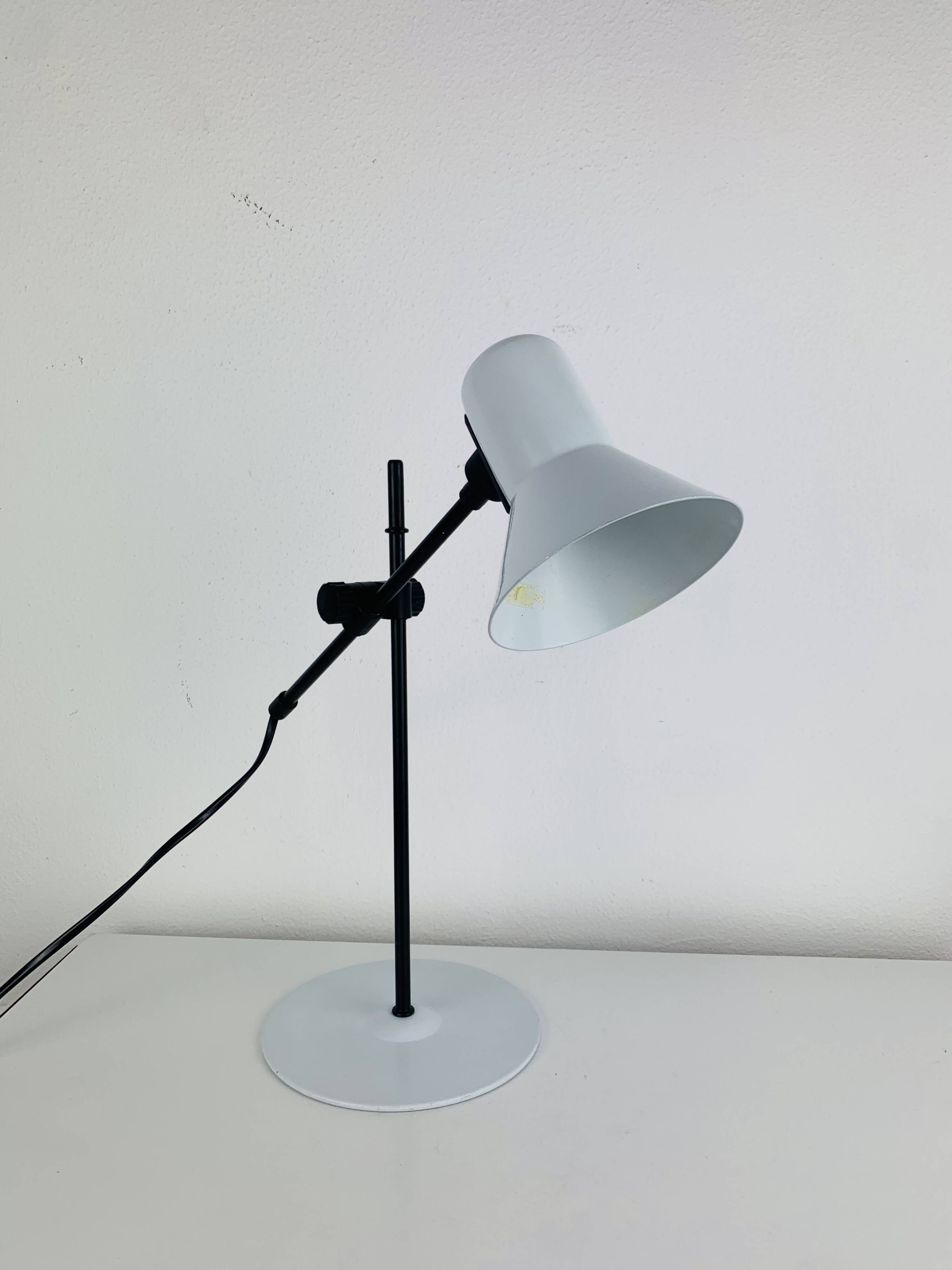 Veneta Lumi articulated vintage desk lamp