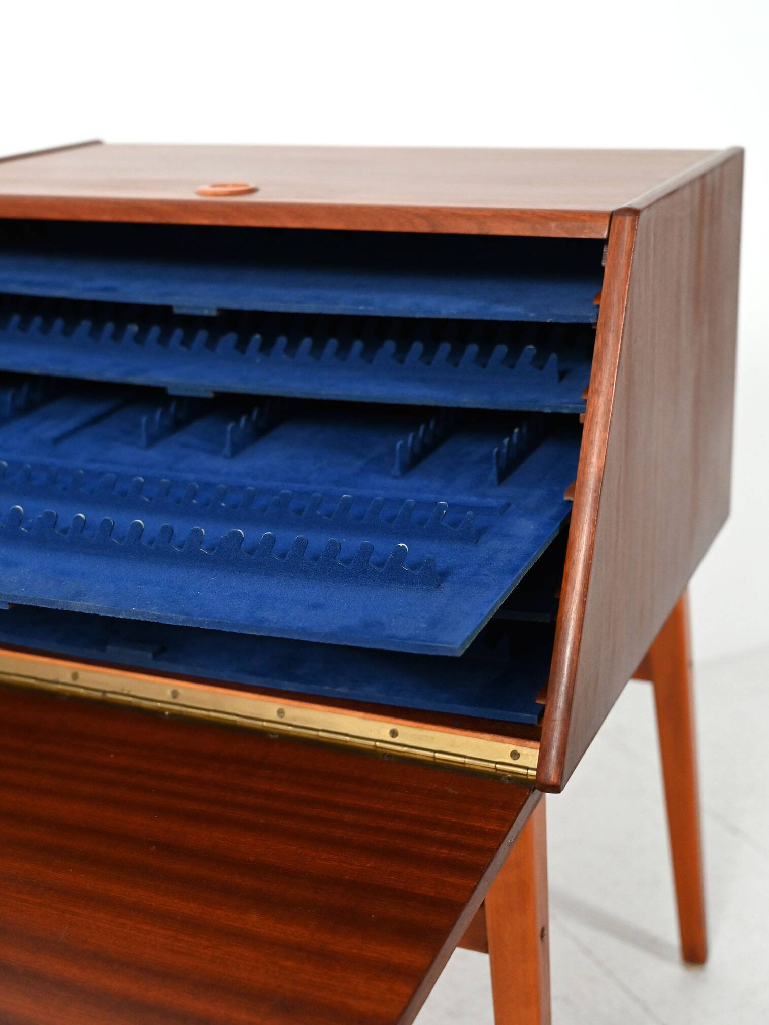 Swedish Vintage cutlery cabinet in mahogany by Stig-bolaget