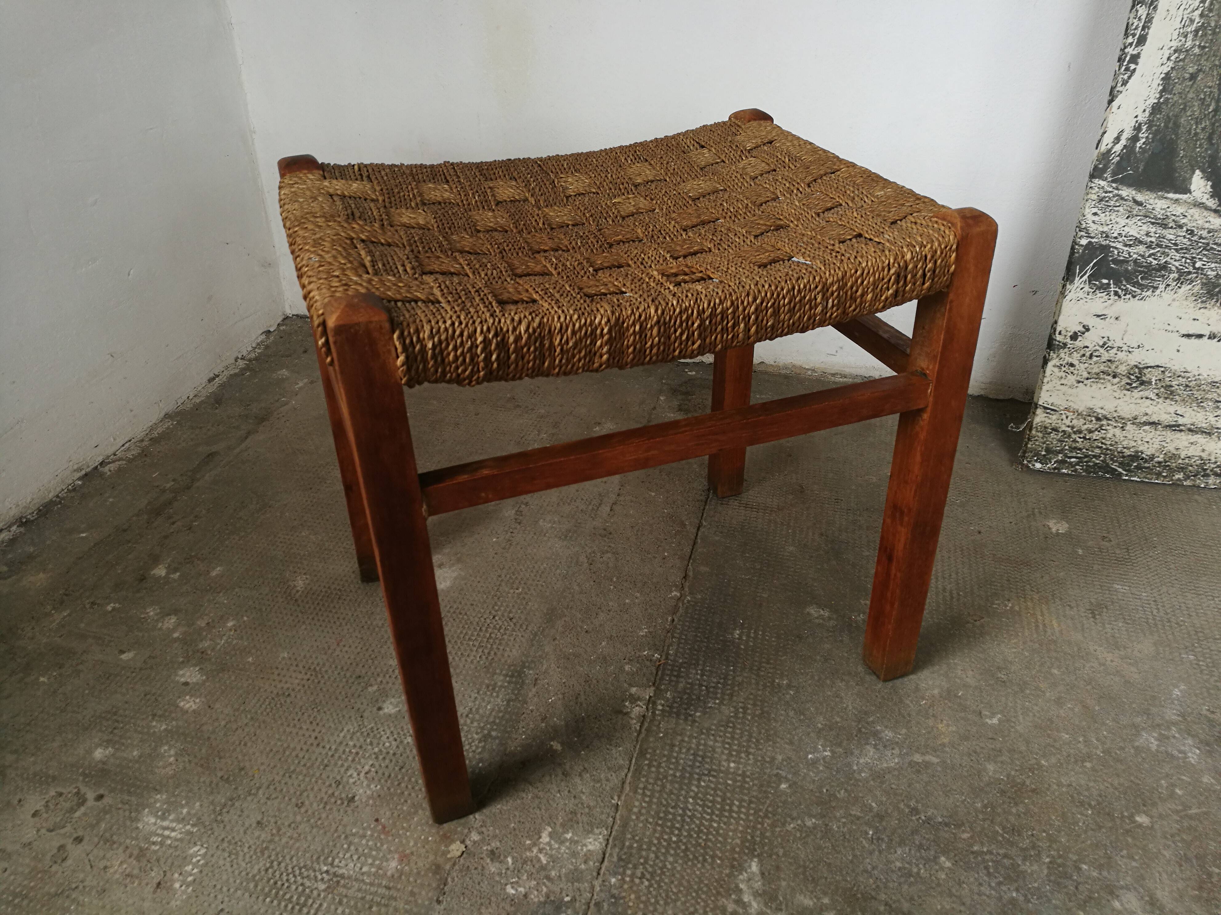 Vroom and Dreesmann rope stool