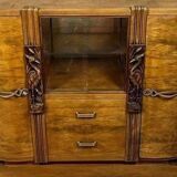 Sideboard in a row, Art Deco period, in walnut.