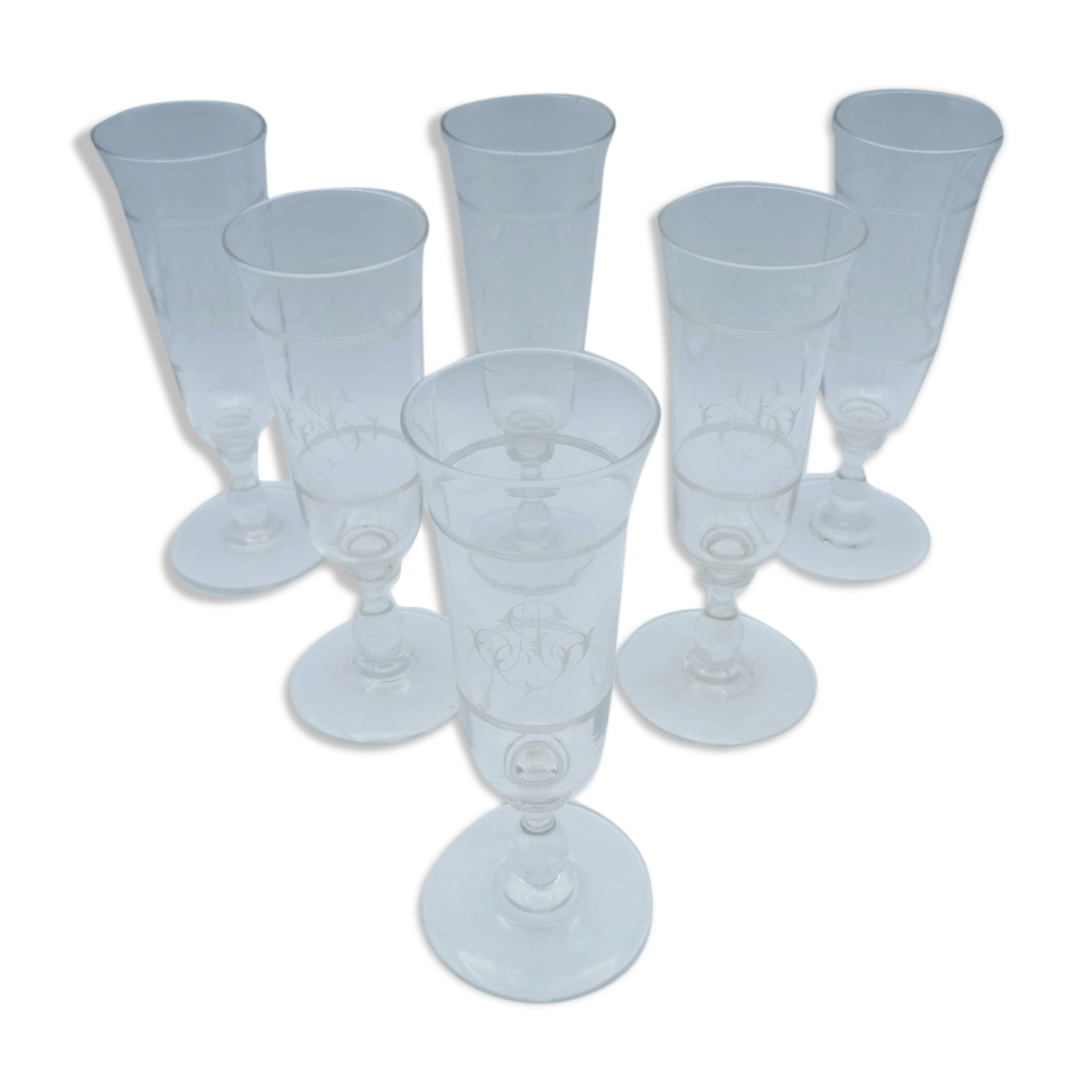Set of 6 monogrammed champagne flutes