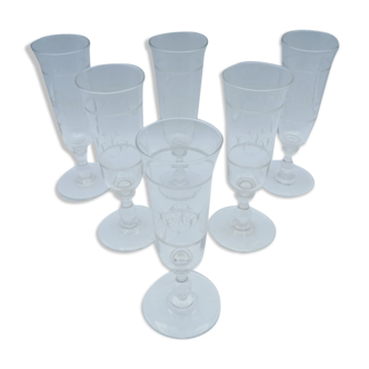 Set of 6 monogrammed champagne flutes