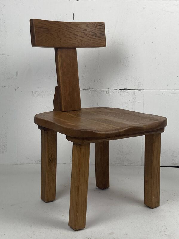 Chaise basse ou chaise d'enfant brutaliste en chêne, Pays-Bas 1970