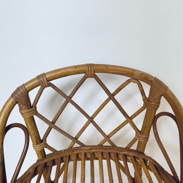 Bureau et chaise en rotin pour enfant