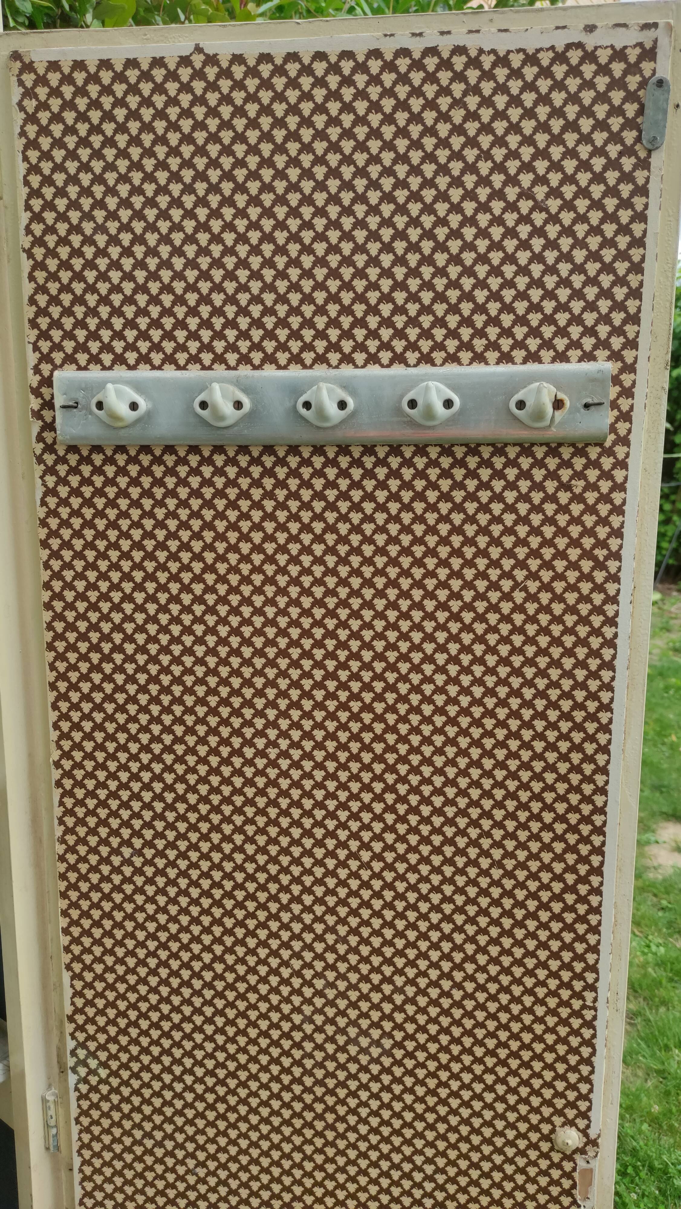 Armoire parisienne une porte des années 40/50