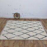 Azilal Berber rug in handmade wool 200 X 140 CM