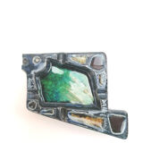 Ashtray signed Guérin in the shape of a fish with colored enamel and visible crystallization.