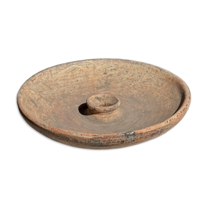 Plat artisanal en terre