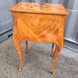 Paire de chevets marqueterie ancien style louis xvi