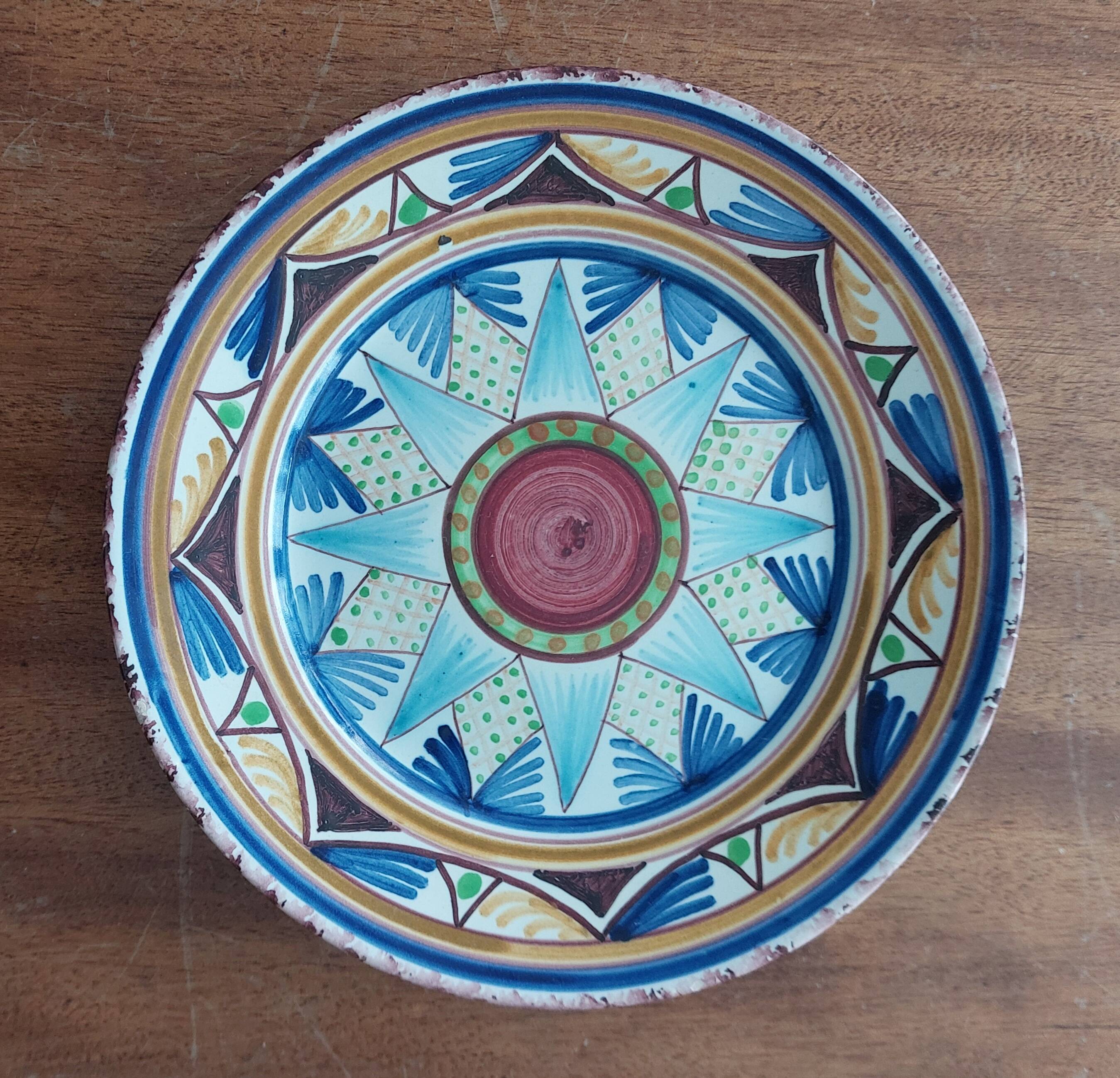 Set of 4 Henriot Quimper dessert plates