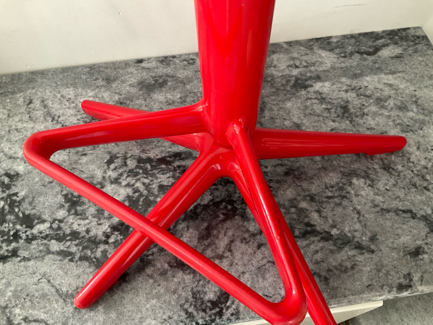 Spoon stool for Kartell by Antonio Citterio