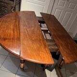 Round table solid mahogany
