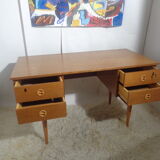 Scandinavian desk 60