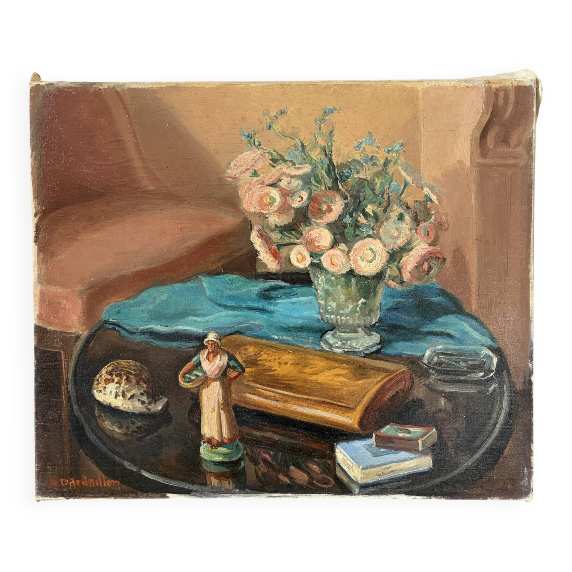 Still life, flowers and figurine, oil on canvas signed Dardaillon.