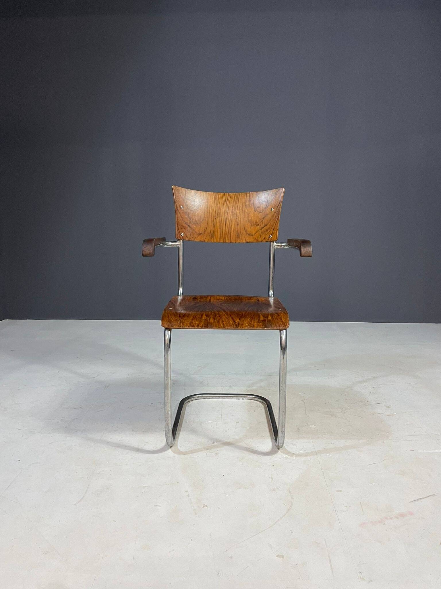 Chaise vintage dans le style de Marcel Breuer, Tchécoslovaquie, années 1970