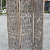 Wooden screen