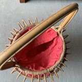 Round rattan worker - pink fabric