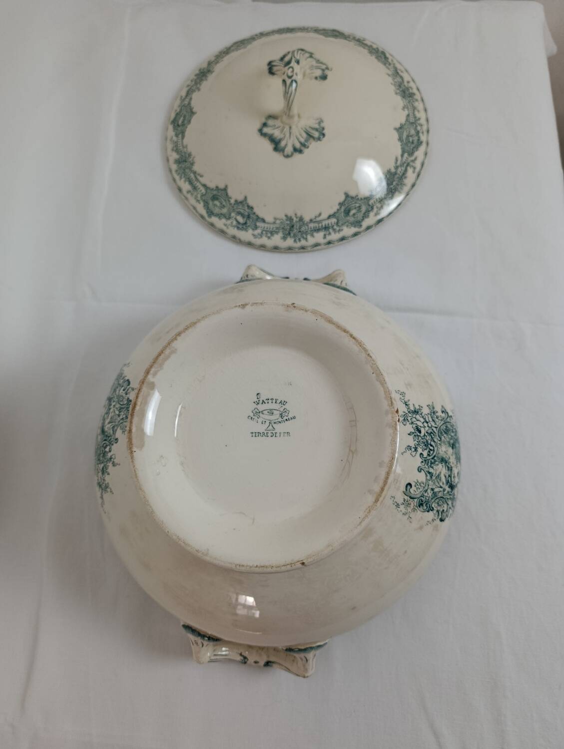 Soup tureen / Vegetable dish in ironstone Watteau Creil and Montereau