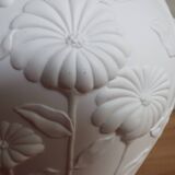 Porcelain vase by Manfred Frey for Kaiser H20cm