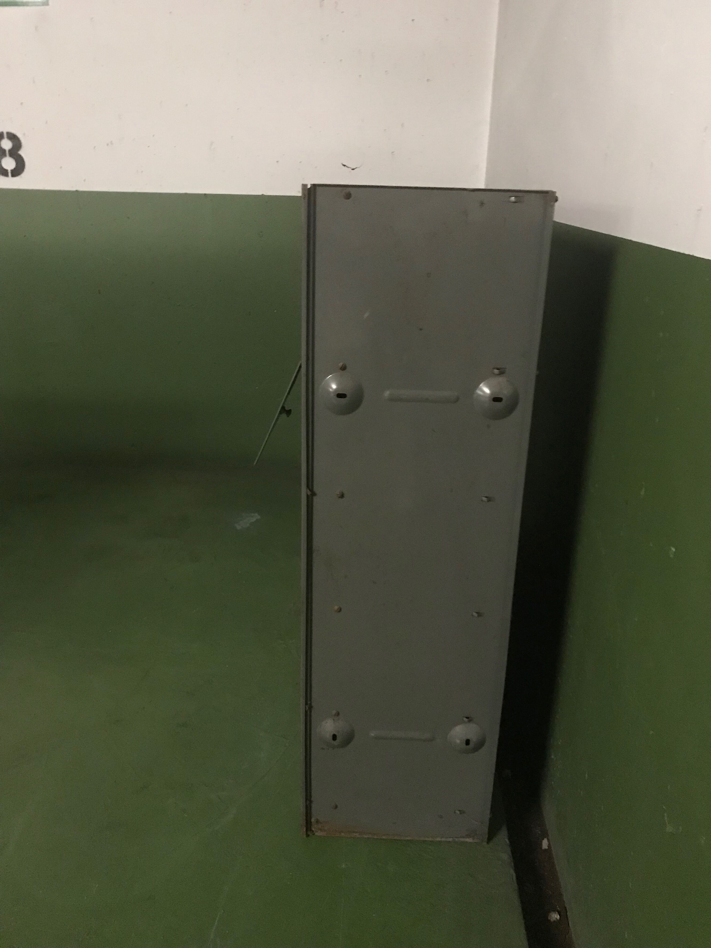 Metal clamshell furniture