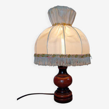 Lampe de chevet rustique chic, bois et abat jour dome