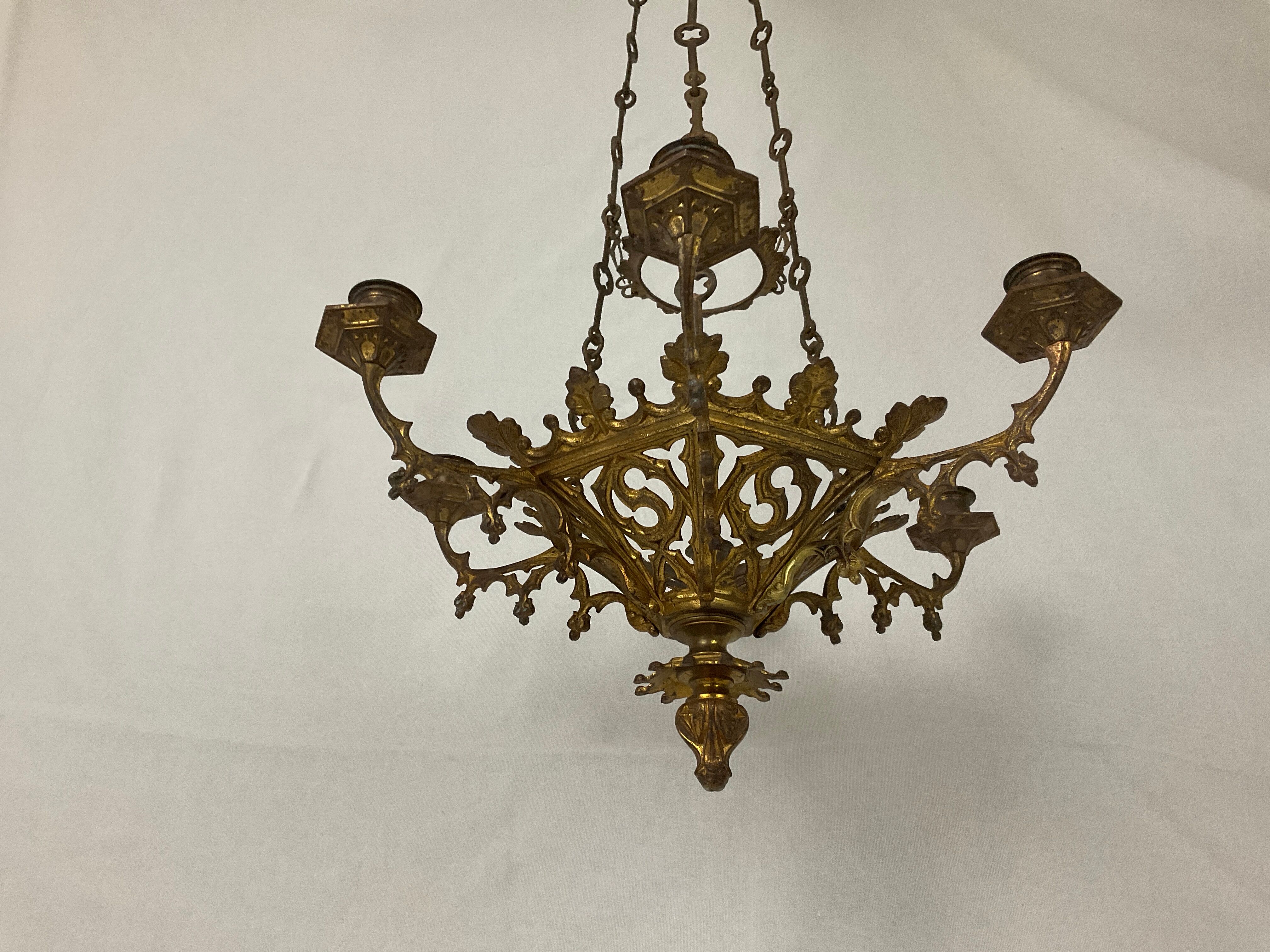 Neo Gothic church chandelier in gilded bronze with 6 burners 19 th
