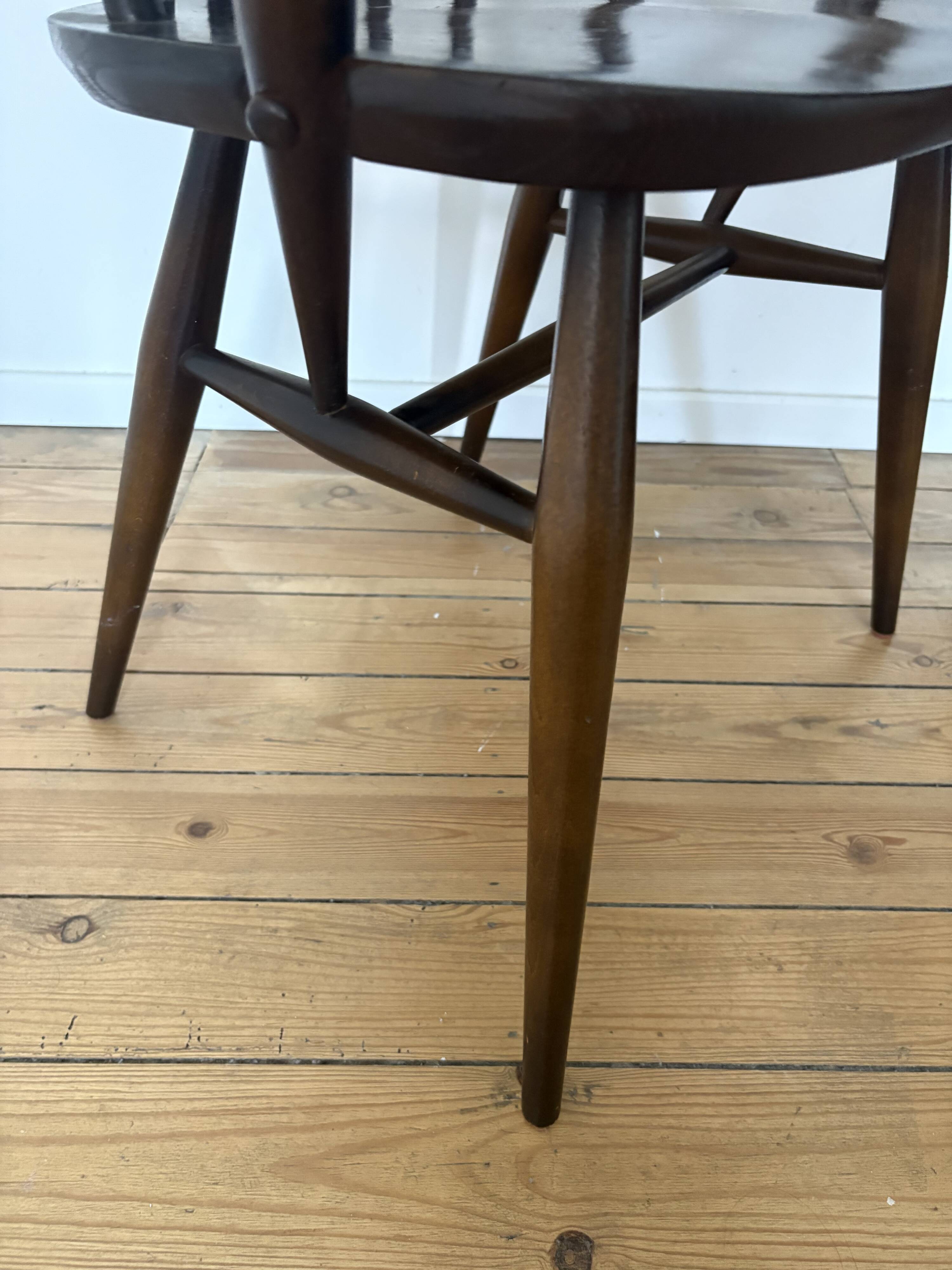 Lot of 2 Ercol armchairs