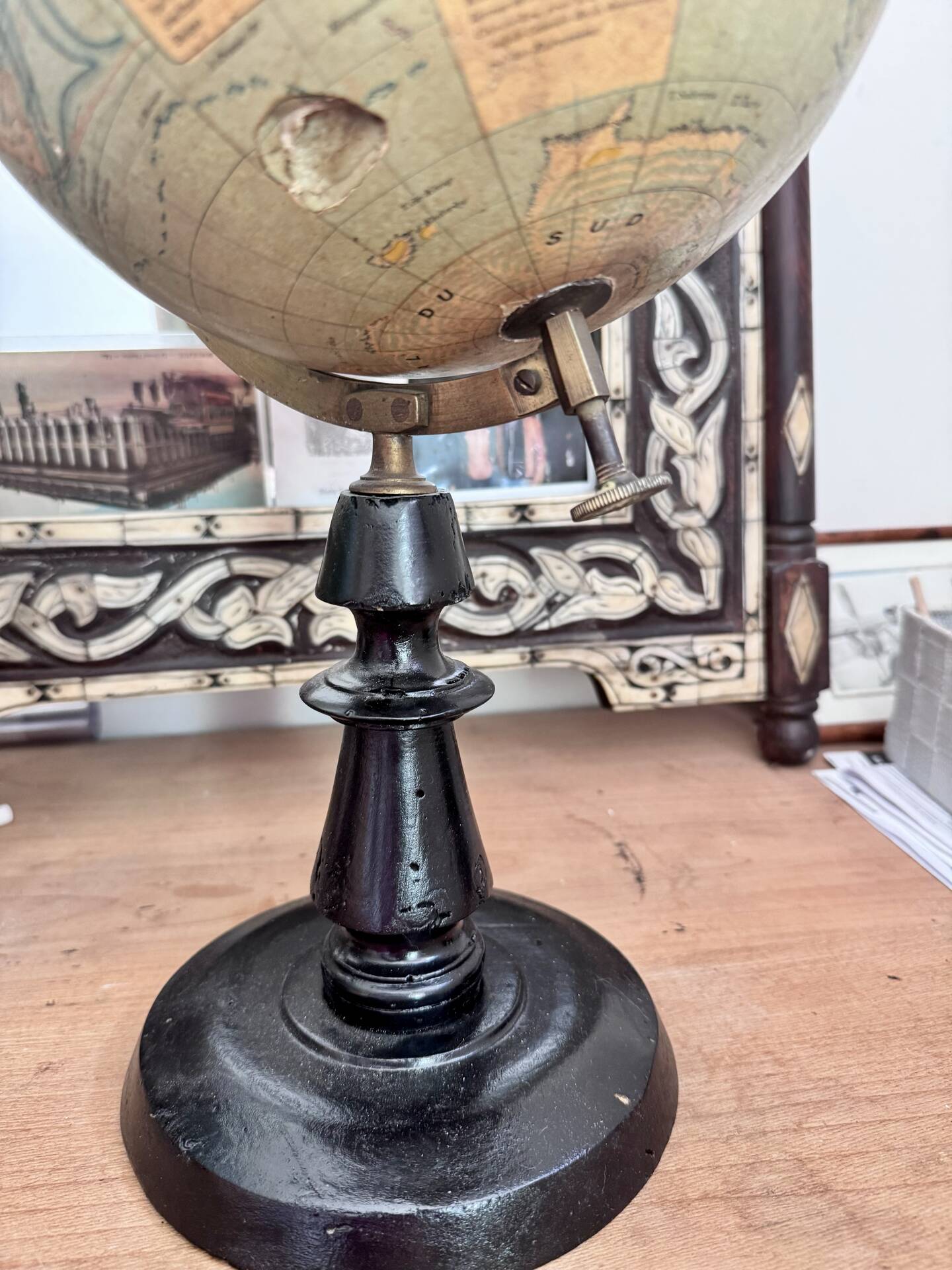 Antique Globe Forest 1920