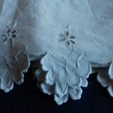 Drape in fine cotton canvas, white, MO monogram