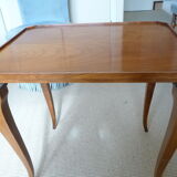 Set of 3 pull-out tables