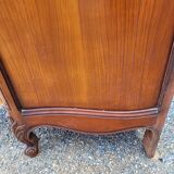 Three-drawer dresser