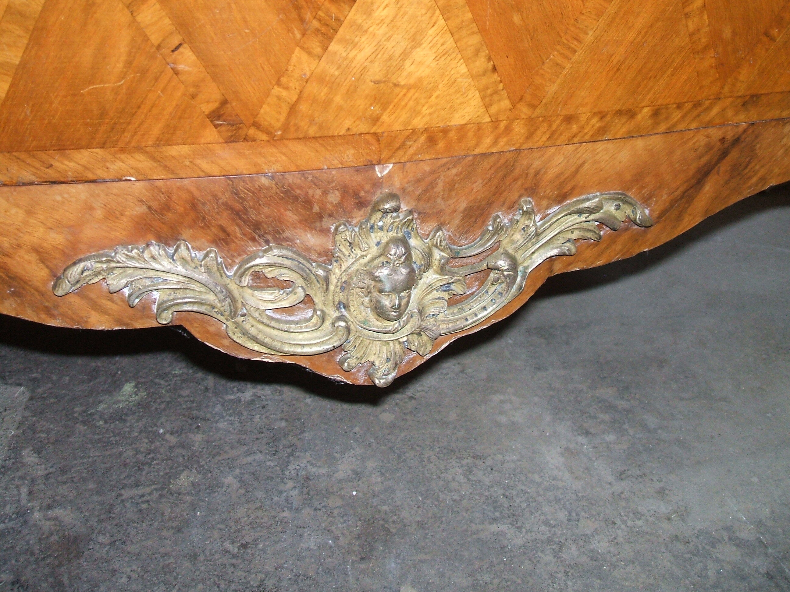 Louis XV style dressing table