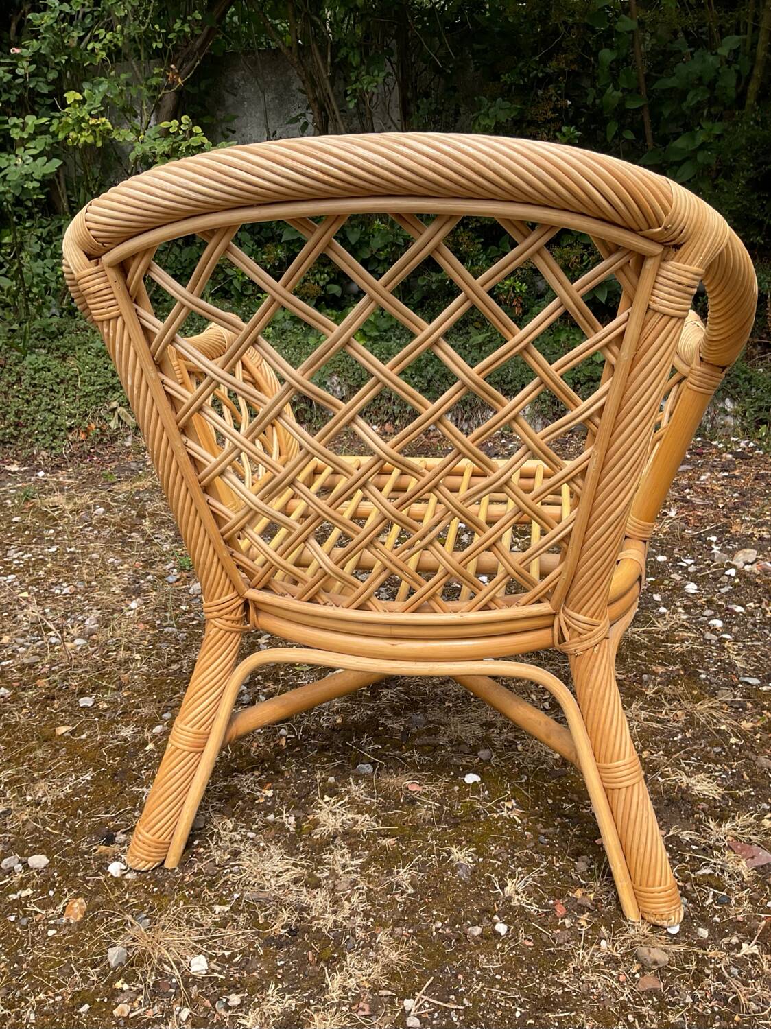 70s rattan lounge