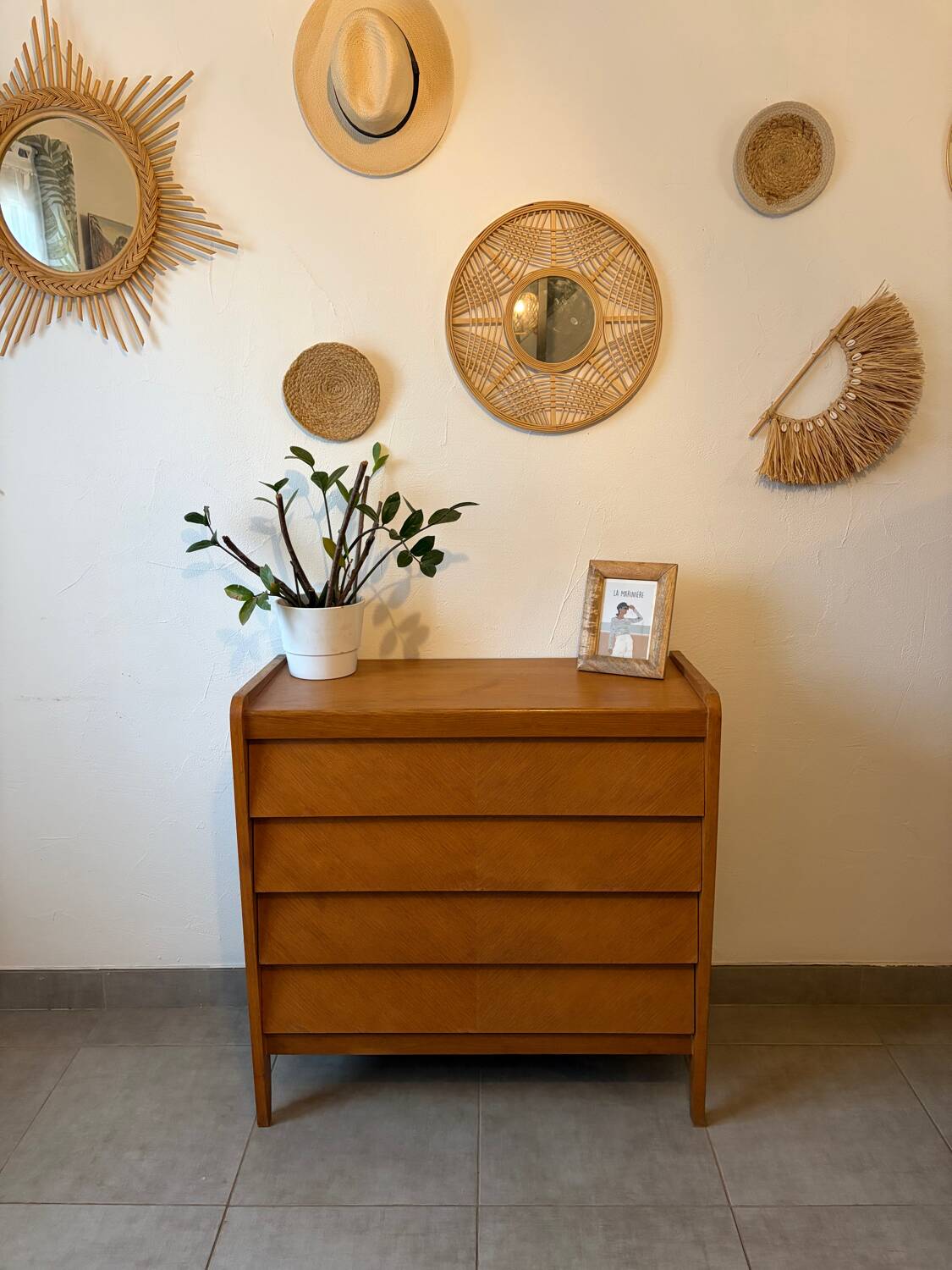 Très belle commode vintage scandinave