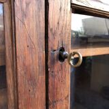 Armoire parisienne