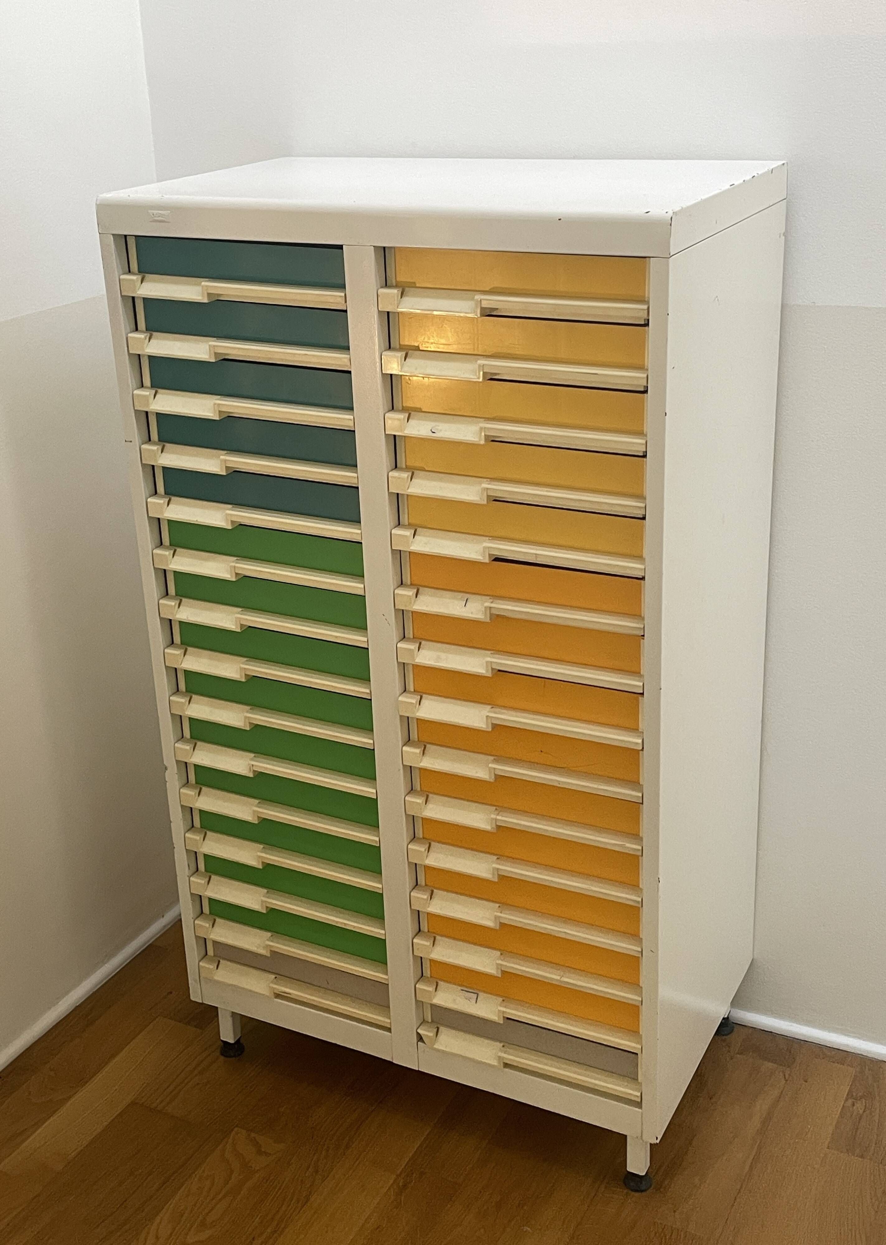 Vintage sorting furniture from the 70s / 30 drawers - industrial / workshop / haberdashery