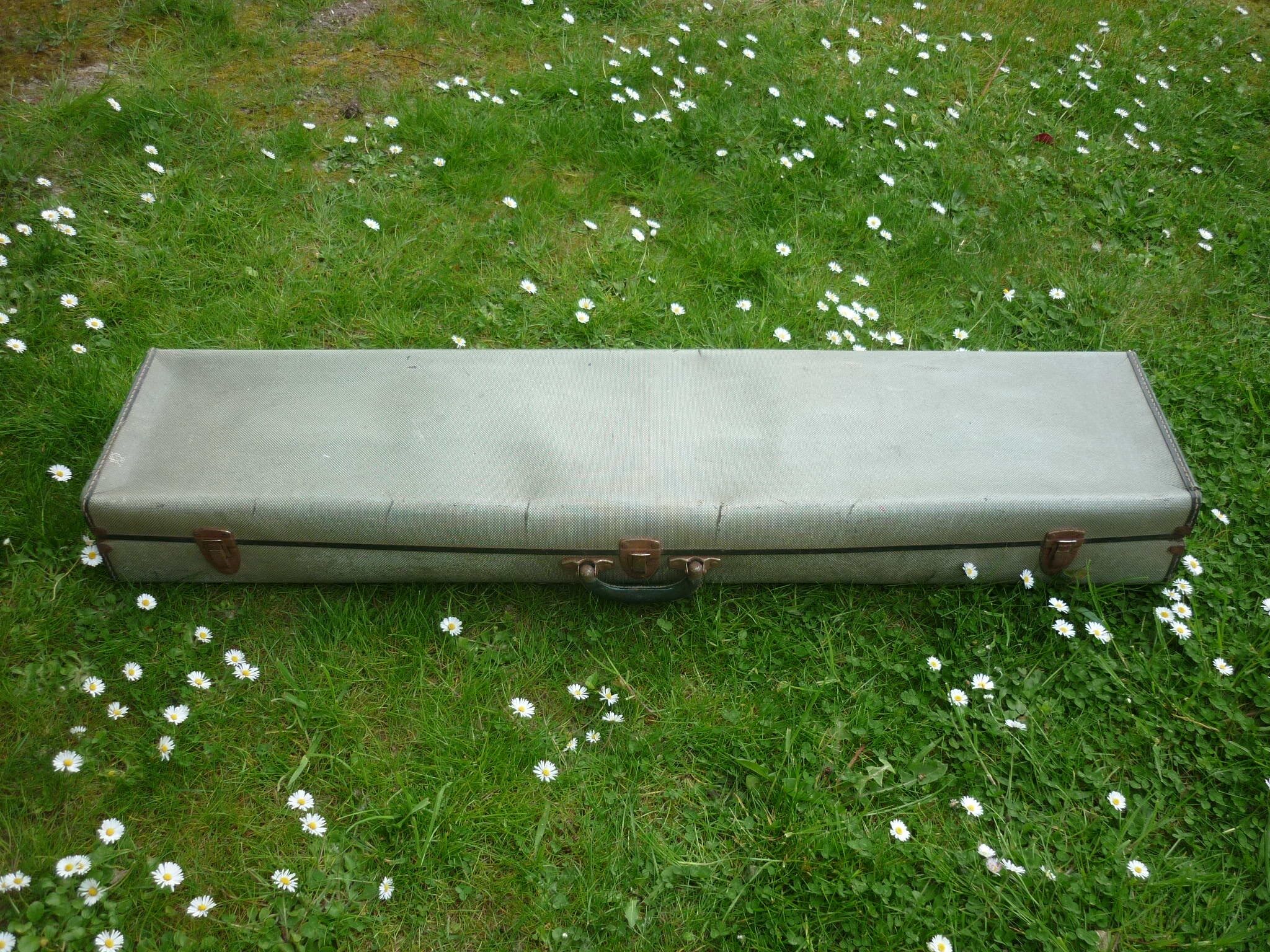 Valise verte longue des années 30