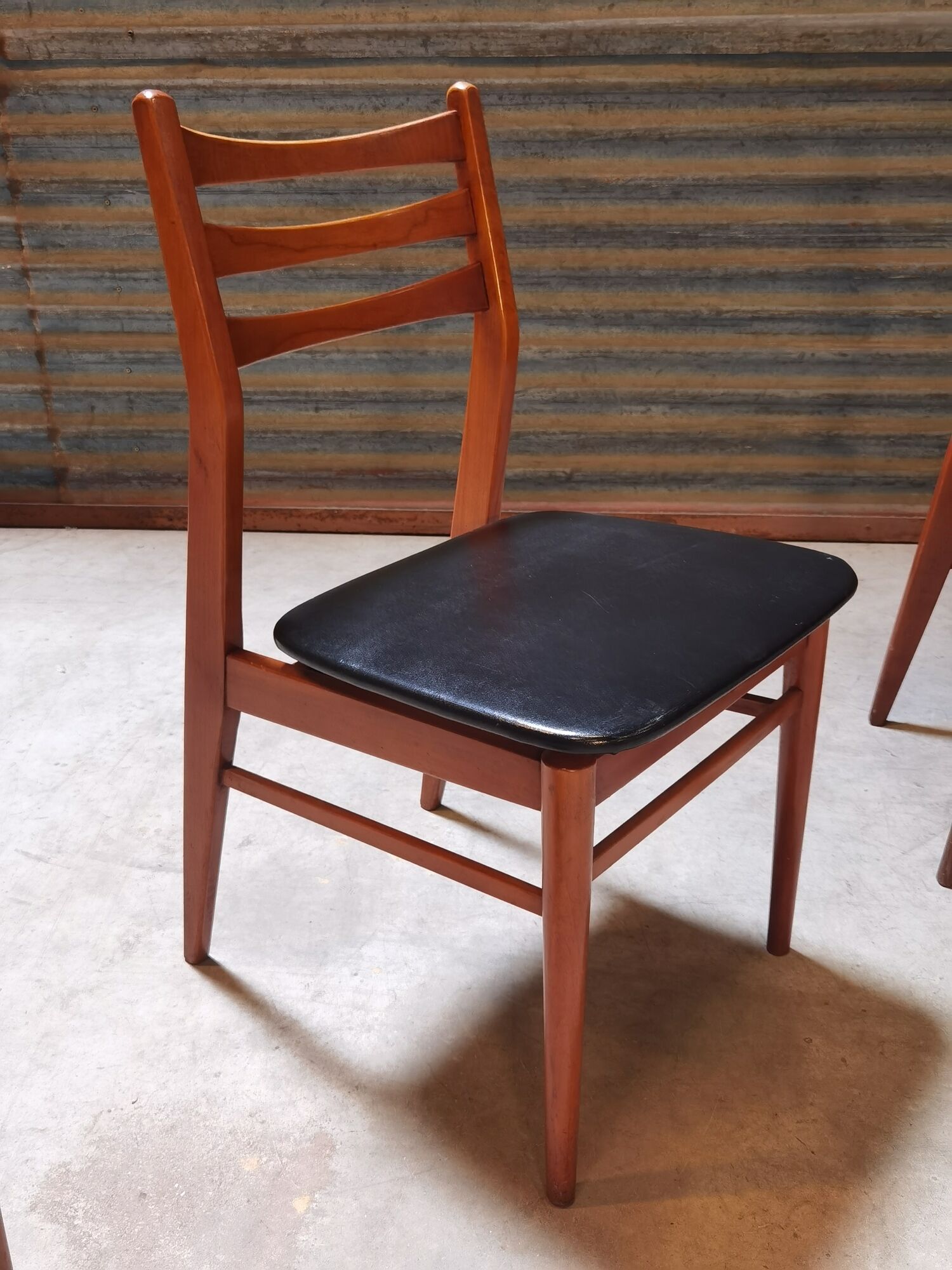 Set of 4 french chairs in scandinavian style year 60