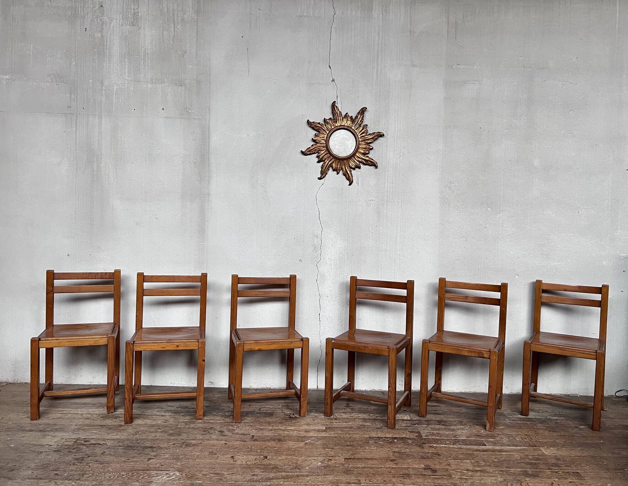 Series of 6 vintage wooden chairs 1960