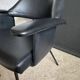 Fauteuil noir années 50