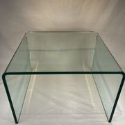 Ensemble 2 tables gigognes en verre 1980