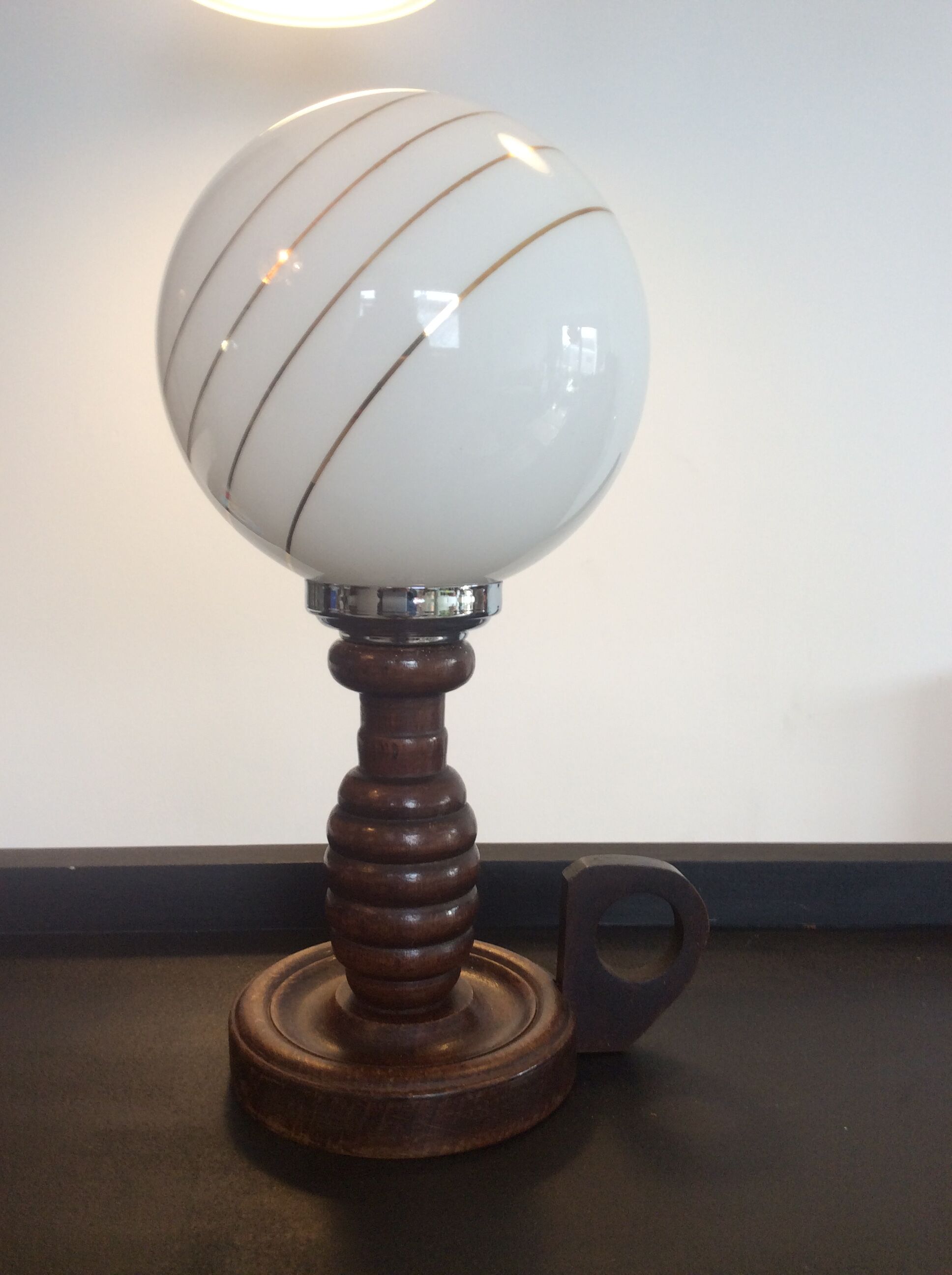 Scandinavian lamp in wood and opaline years 60-70