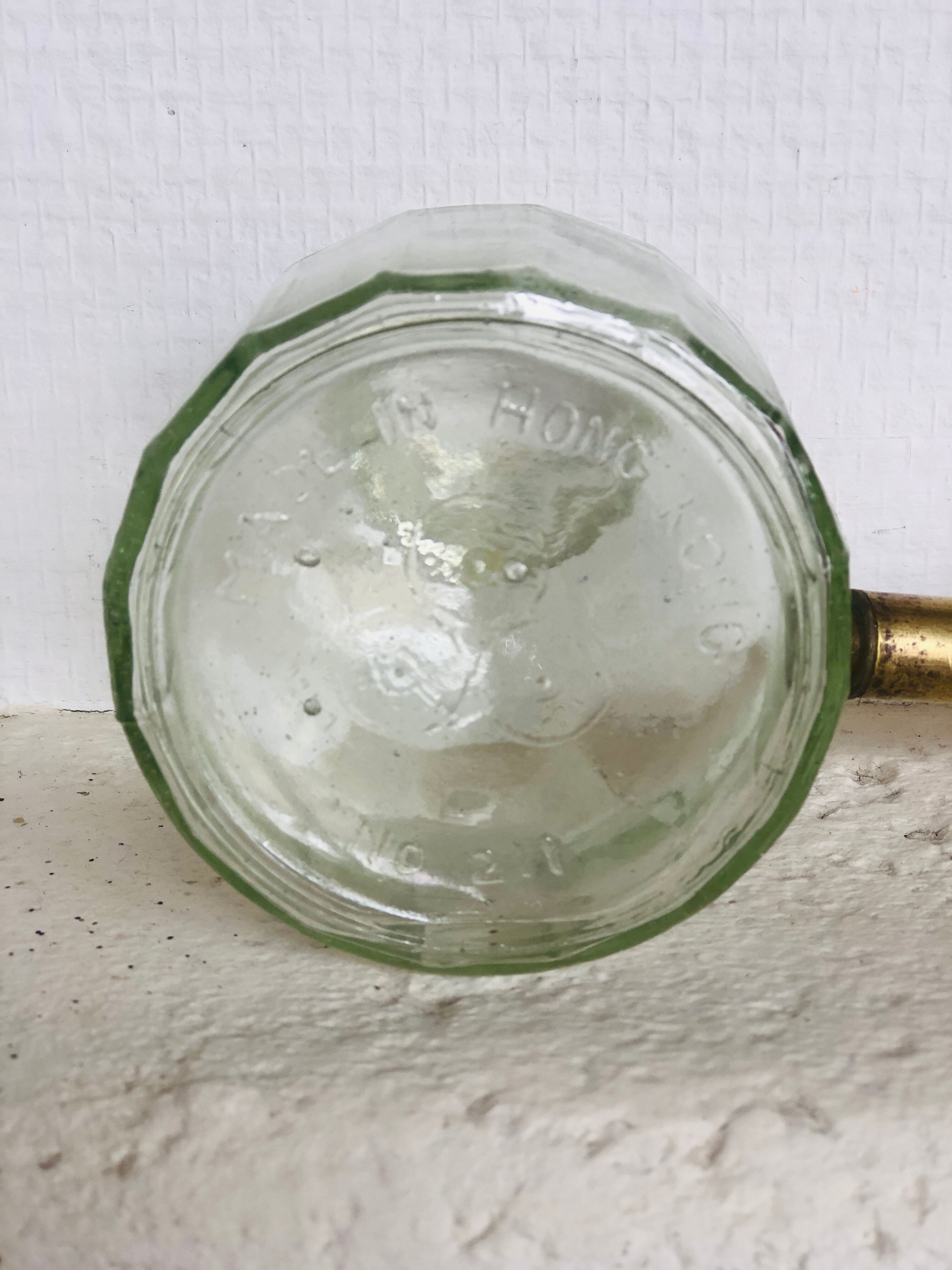Vegetable vaporizer made of glass and brass