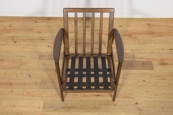 Fauteuil modèle 300-139 de l'usine Swarzędz, Pologne, années 1960