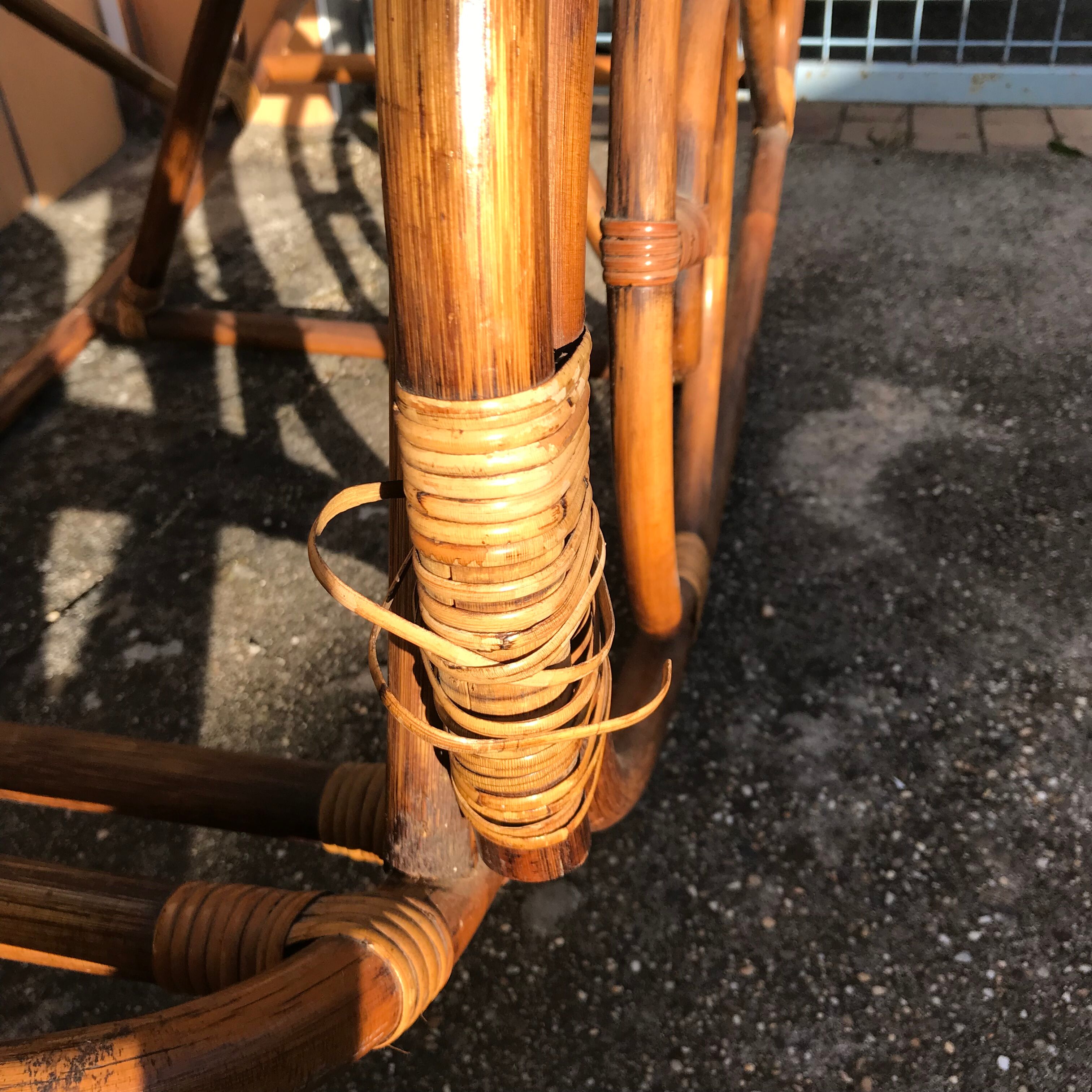 Rocking chair rattan