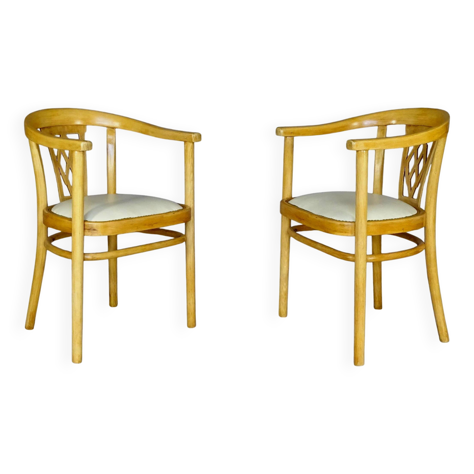 Pair of Thonet Art Deco armchairs No. A969 F Ca 1936, leather seat