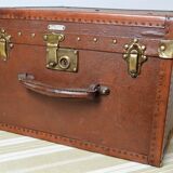 Old trunk of luxury Lavoet